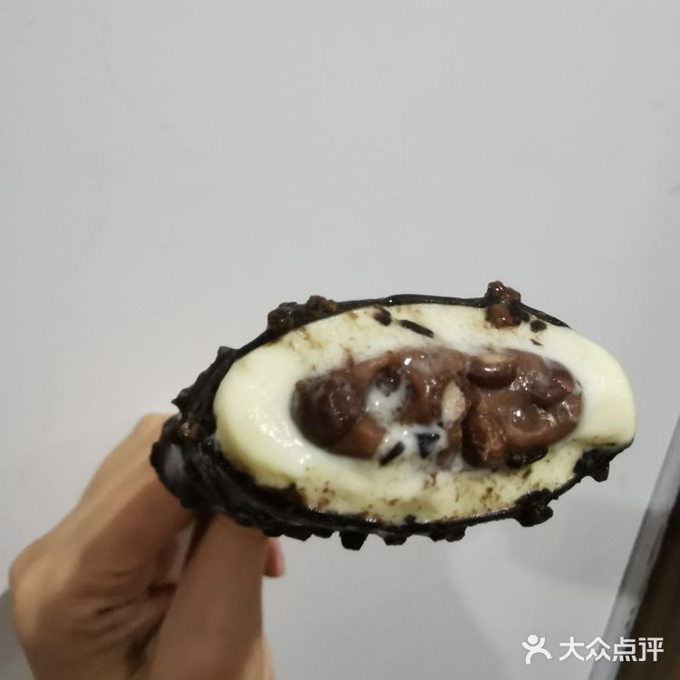 天气热，来根巧乐兹雪糕