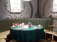 包厢-叶派龙虾•招牌香辣蟹·海鲜(中海国际店)