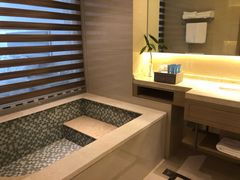 -兴芮温泉度假区