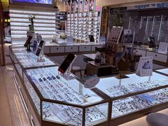-宝岛眼镜·蔡司(赤峰路地铁站店)