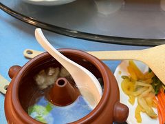 汽锅鸡-飞虎过桥米线(翠湖店)
