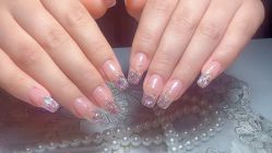 -娜娜美甲美睫半永久纹绣