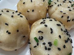 -小杨生煎(黄河路美食休闲街店)