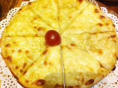榴莲披萨-胡桃里乐队酒馆(农科路店)