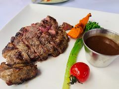 安格斯牛西冷牛排-乐意坊Alla Torre意大利手工披萨(陆家嘴旗舰店)
