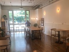 -Cafe Villa