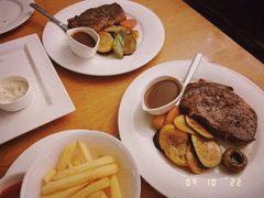 -兰特伯爵西餐厅·啤酒屋(方庄店)