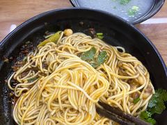 -耙豌豆重庆小面