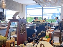 大堂-Vanilla Specialty Coffee(八大关店)