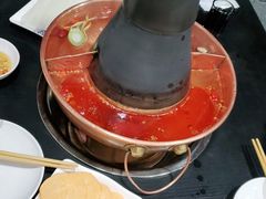 -楼外楼大刀肉传统火锅居(幸福街店)