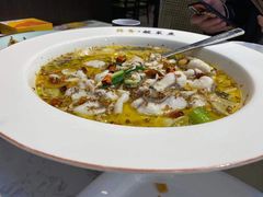 -酸知味江湖川菜(凤凰荟店)