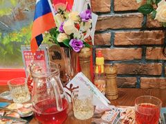 -米德维奇俄式西餐厅(西六道街店)