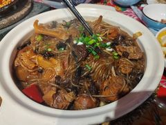 小笨鸡蘑菇炖粉条-人民公社大食堂(张家湾店)
