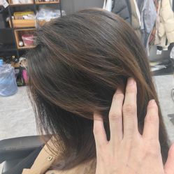 -藤野造型烫发染发