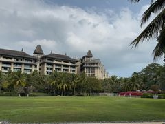 -海南清水湾莱佛士酒店