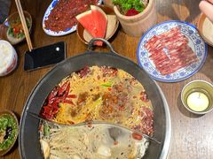 -萍姐火锅·公路夜市(武汉首店)