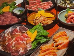 -山之屋炭火烧肉·生啤畅饮(大朗万科中央公园店)
