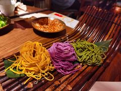 三色手工鸡蛋面-盡膳口福跷脚牛肉火锅(合生汇购物中心店)