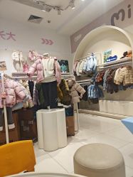 -孩子王童乐园(武汉永旺店)