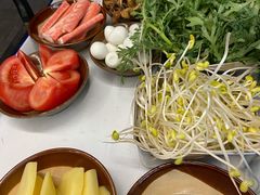 -周幺妹重庆老火锅(银泰城总店)