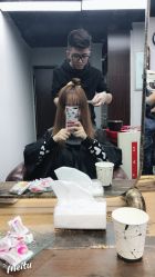 -镁连社·美联社