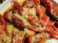-叶派龙虾•招牌香辣蟹·海鲜(中海国际店)