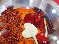 -山城年华老火锅(玉林店)