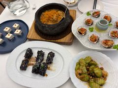 -品海楼·大连海胆锅贴馆(东港店)