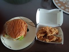 新奥尔良烤鸡腿堡-肯德基(沪东店)