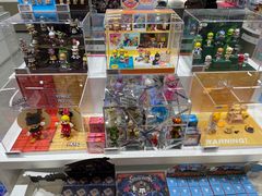 -泡泡玛特POPMART(柏威年购物中心店)