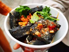 -黑色经典臭豆腐·湖南特产(步行街店)
