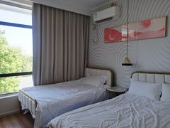 -弥舍·湖景团建泳池派对别墅·湖山境店