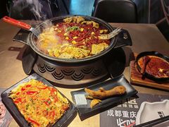 -吞鱼兽麻辣烤鱼(万达店)