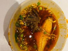 -岗上渣渣老火锅(两路口店)