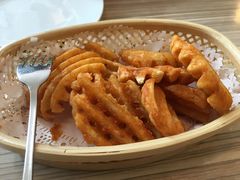 -必胜客(证大大拇指店)