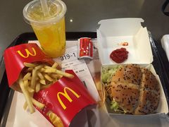 -麦当劳(曲阳店)
