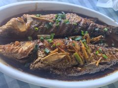 红烧鸡格郎-唔呶喔哩酒家(生产街店)