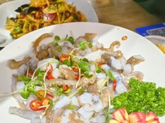 -青瓦餐厅·生鱼片·韩园烤肉(西塔店)