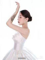 点击看大图 -Lady Jane高端婚纱礼服馆