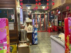 -人民公社铁锅炖·东北菜(卫国道店)