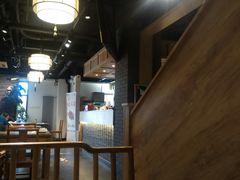 大堂-十六中酱肉·烧烤·京菜小馆(五方桥旗舰店)