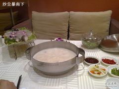 全家福-红鼎豆捞(珞狮路店)