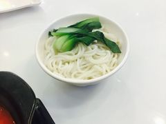 -在蒙自过桥米线