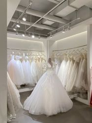 -艾米丽婚纱礼服