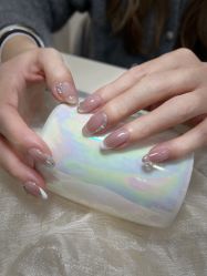 -UMl Nail 尤米美甲美睫半永久