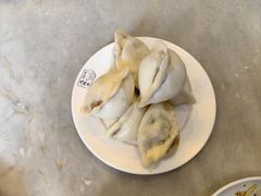 牛肉大葱包子-天兴居(鲜鱼口街店)