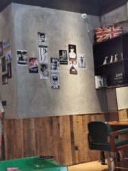 -PE SALON