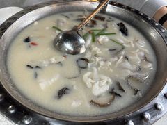 -陈生记黑鱼馆·20年活鱼现杀(宁波鼓楼店)