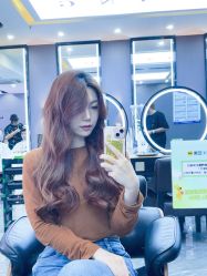 -藤野造型烫染·漂发