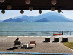 -城墙外BAR